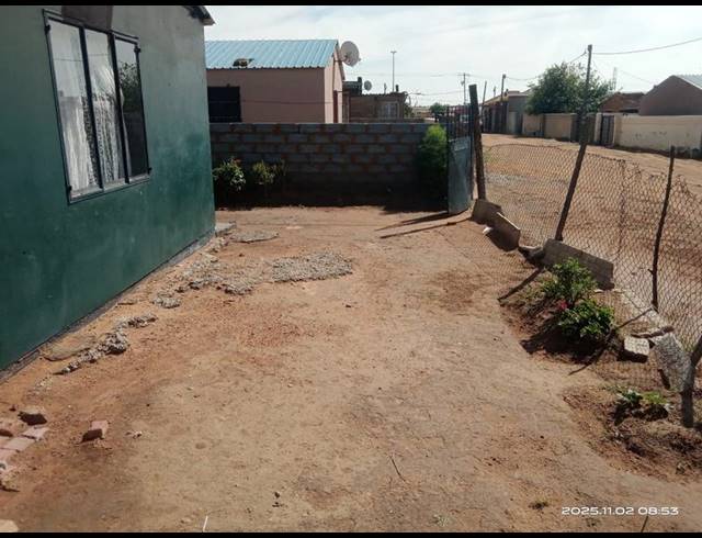 2 BEDROOM HOUSE FOR SALE IN BLUEGUM VIEW